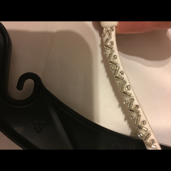 Wedding dress - Picture 11 of 11